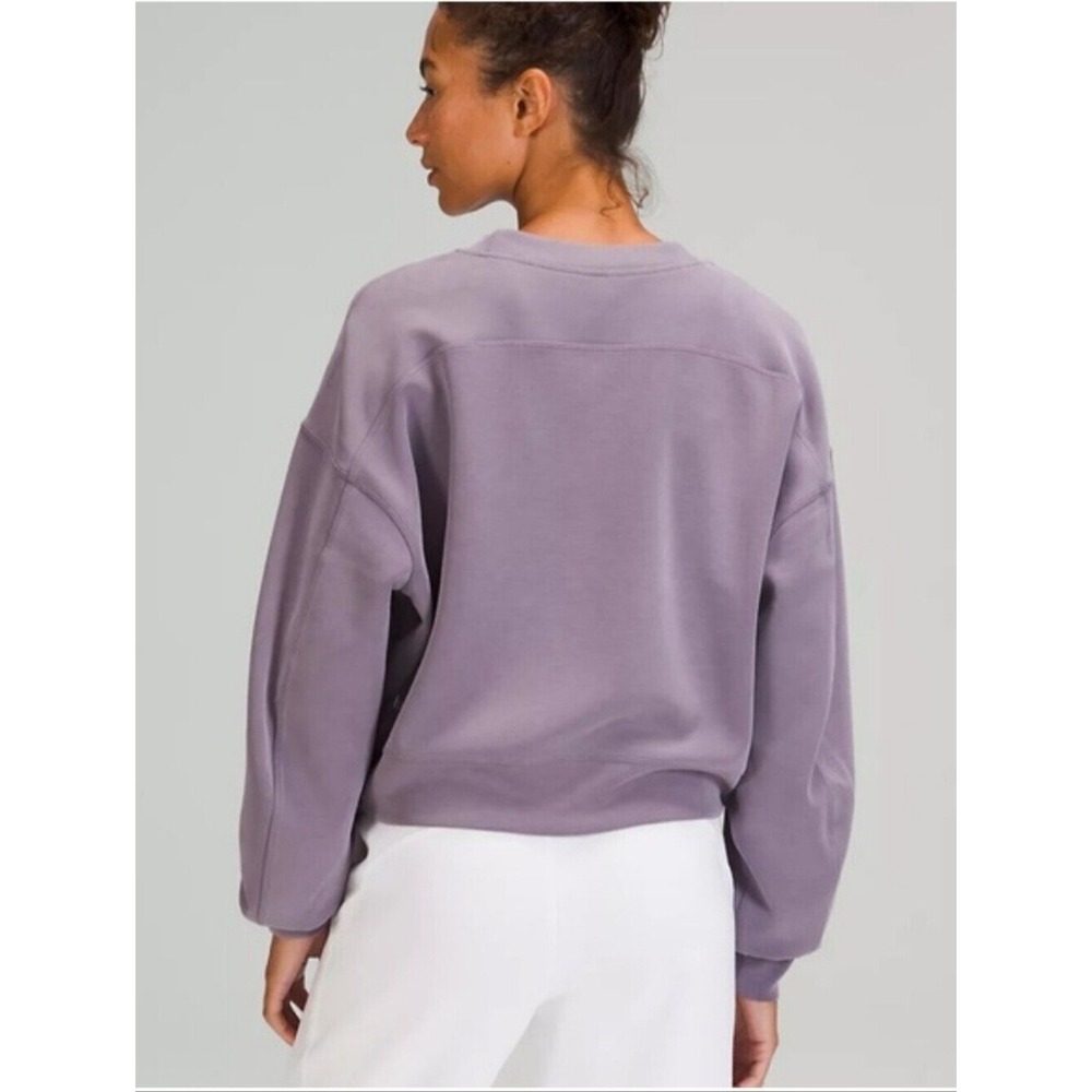 Lululemon Perfectly Oversized Cropped Lavender Crewneck Sweatshirt Size 6 - Picture 3 of 9